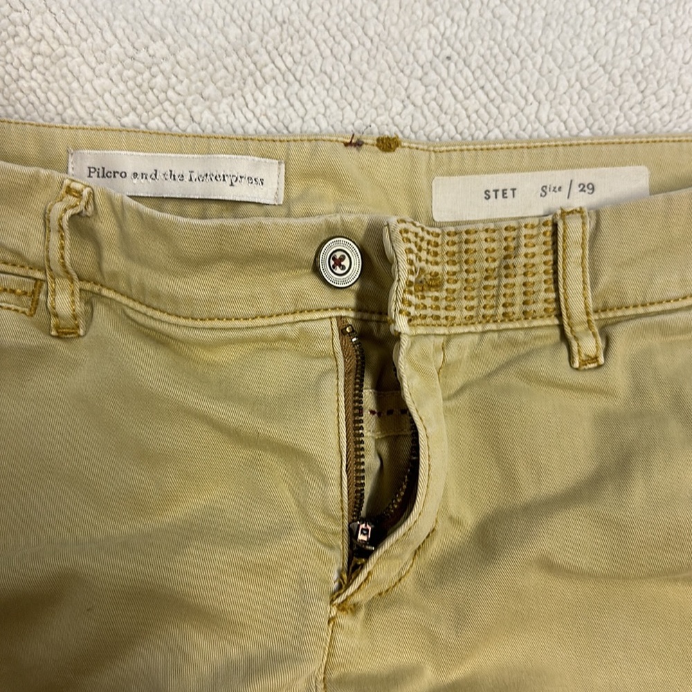 Women’s size 29 pant. EUC!!!